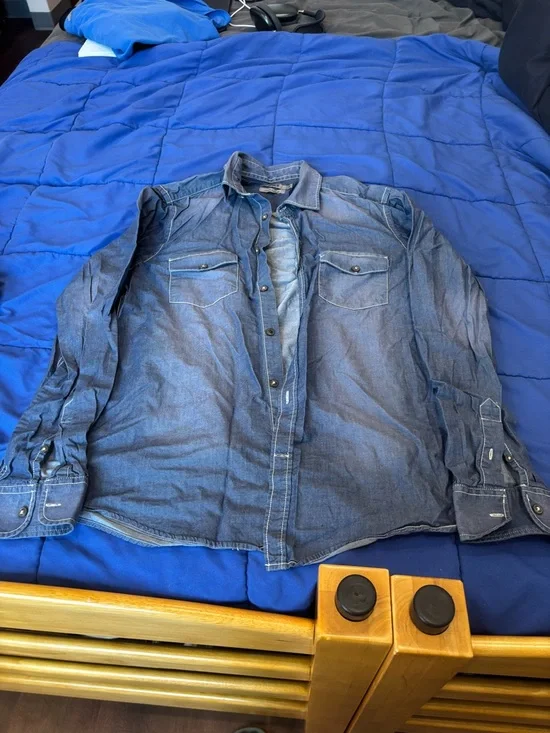 Ice Brice Chambray Button-Front Shirt - Blue - Picture 6 of 10